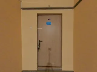Жилое помещение 93,5 кв. м, Москва: жилое помещение по адресу: г. Москва, ул. Маресьева, д. 12, корп. 4, кв. 79, общей площадью 93,5 кв. м (этаж № 8), кадастровый номер: 77:16:0010105:33094. Вид жилого помещения: жилое. Общая площадь: 93.5