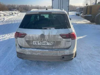 Volkswagen Tiguan 2021 года, 179.5 л.с., полный привод, АКПП, VIN XW8ZZZ5NZNG000302.
