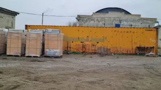 Имущественный комплекс в Ставропольском крае еще Имущественный комплекс расположенный на земельном участке, площадью 19742 кв.м., адрес  местонахождение : Россия, дом Российская Федерация, Ставропольский край, кадастровый  условный  номер: 26:06:201405:88 Находится в долевой собственности, размер…