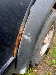 Nissan Terrano, 1989 г.в., черный. VIN отсутствует, ПТС 72 ОК 784143, госномер Т987МО55. Страна-изготовитель: Япония. Двигатель: дизельный, модель QG32, номер 007784A, мощность 150 л.с. (110.30 кВт), объем 3153 см³. Шасси отсутствует, кузов RR50003927. Транспортное средство не на ходу, салон…