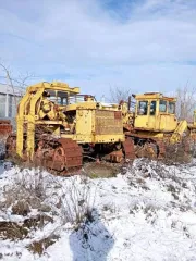 Трубоукладчики ТО-1224Г и ТО-1224Г-1 1986-1996 годов выпуска. Трубоукладчик ТО-1224Г, гос. рег. номер 1285ОР61, год выпуска 1986, заводской номер 4025/106978. Трубоукладчик ТО-1224Г-1, гос. рег. номер 1284ОР61, год выпуска 1991, заводской номер 0753. Трубоукладчик ТО-1224Г-1, гос. рег. номер…