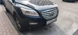 Лифан 215800 2013 X9W215800D0011859, цвет: Черный. Право собственности подтверждается: Свидетельством о регистрации ТС 7753594511, ПТС 09НТ006166. Имущество в залоге у ООО МКК "Кредди".