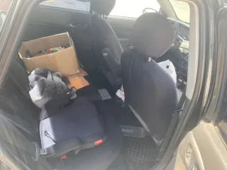 Ford Focus 2004 автомобиль легковой седан, модель ФОРД ФОКУС, 2004 года выпуска, VIN X9FFXXEEDF4S43800, цвет черный. Информация по авто: 1. Тех состояние - удовлетворительное. 2. Пробег - 296 000 км (фото прилагаю). 3. Местонахождение - г. Липецк, ул. Катукова д.34. 4. Авто на ходу. 5. Коробка…