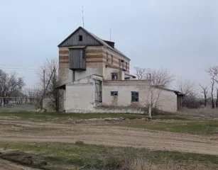 Здание кад № 26:09:020825:39, пл. 20.70 кв. м по адресу СК, р-н Туркменский, с Камбулат, ул Степная, д 1.