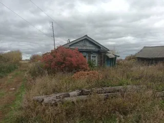 1/4 доли дома и участка, здание 34,4 кв.м., участок 5000 кв.м., Мордовия, здание, кадастровый номер 13:01:0430002:318, площадь 34,4 кв.м., общая долевая собственность, доля в праве 1/4, адрес местонахождения: Республика Мордовия, район Ардатовский, село Жабино, ул. Верхняя, д. 14, и земельный…