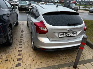 Ford Focus, 2013 Ford Focus, 2013, 104 лс, 321710 км, автомобиль легковой, марка модель: Ford Focus, год выпуска: 2013, цвет: серебристый, кузов/VIN: X9FKXXEEBKDU86041