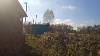 Нежилое здание площадью 16 кв.м, кадастровый номер 40:04:010802:3681 и земельный участок площадью 600 кв.м, категория земель - земли населенных пунктов, разрешенное использование - для ведения садоводства, кадастровый номер 40:04:010802:729. Адрес: Калужская область, Дзержинский район, город…