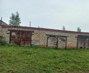 Нежилое здание общей площадью 52,3 кв. м., с кадастровым номером 59:40:0380101:273 расположенное по адресу: Пермский край,  Чернушинский р-н, с. Нижний Козьмяш Нежилое здание общей площадью 52,3 кв. м., с кадастровым номером 59:40:0380101:273 расположенное по адресу: Пермский край,  Чернушинский…
