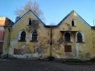 Аренда нежилых помещений 322,40 кв.м Санкт-Петербург Аукцион на повышение на право заключения договора аренды нежилых помещений общей площадью 322,40 кв.м, расположенных по адресу:Санкт-Петербург г, Петергоф г, Санкт-Петербургский пр-кт, дом № 15, литера Д Общая площадь: 322.4 Расположение в…