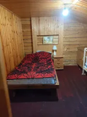 1/2 доля земельного участка 755 кв. м и нежилого здания 178 кв. м, Московская область. Вид объекта: земельный участок; кадастровый номер: 50:09:0060304:629; площадь: 755 кв. м; местоположение: Московская обл., р-н Солнечногорский, п. Радищево, снт Лесные поляны, уч. 34а; разрешенное использование…