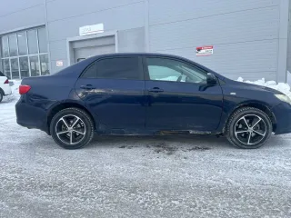 TOYOTA COROLLA 2008, VIN: JTNBV56E803515798. Осмотр по адресу: г. Омск, ул. Омская, д.22. Телефон: 89136191096, email: naumovabankrot55@mail.ru, почтовый адрес: 644024, г. Омск, а/я 9395.