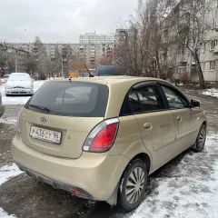 Kia Rio (KIA DE JB/РИО), 2010 г.в. VIN: XWEDH511BB0004135, гос. номер Р436РТ96. Повреждения по кузову: правая задняя дверь - вмятина, сколы, царапины, передний бампер, задний бампер - сколы, царапины, правое крыло, левое крыло - сколы, царапины, коррозия порогов. Технические неисправности…
