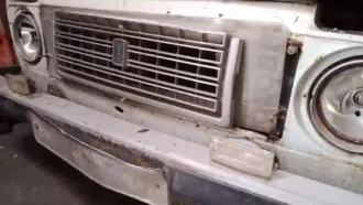 Легковой автомобиль, марка: ВАЗ, модель: 21213, год изготовления: 1999, VIN: XTA212130Y1455183, г/н: Х524ХУ54, состояние – неудовлетворительное.