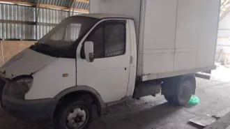 Грузовой фургон 2818-0000010-02, VIN: XSU28180B60002614, государственный регистрационный номер А862ХА73, 2006 года выпуска.