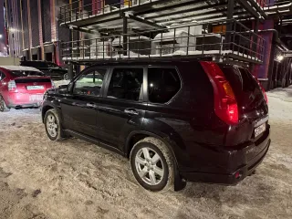 Nissan X-Trail 2007 года, модель X-Trail 2.5. VIN: JN1TANT31U0006602.