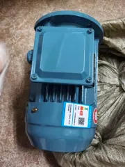 Запчасти Годные остатки: Запчасти (согласно приложению). Проверка исправности имущества не проводилась. Товаросопроводительные документы не передавались. Погрузка и транспортировка имущества с места хранения осуществляется покупателем силами и за его счет. Имущество продается в том виде…