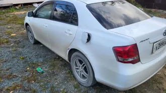 Toyota Corolla Axio, 2010. Легковой автомобиль марки: Toyota, модели: Corolla Axio, год выпуска: 2010 г., кузов №: NZE1446019463. порядок ознакомления с имуществом по предварительной договоренности по номеру телефона 7 996 345-07-13 с 10:00 до 18:00 по Сахалинскому времени, адрес местонахождения…