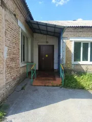 Комплекс недвижимости 8252 кв. м, здания 334,4, 61,5, 254,4, 39,9 кв. м, Кемеровская обл Комплекс объектов недвижимости на земельном участке общей пл.8252 кв. м, кадастровый №42:01:0111001:58, по адресу: Кемеровская обл, Беловский муниципальный округ, с. Евтино, пер. Садовый, д.6,8 Объекты…