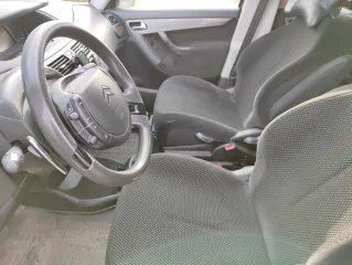 Citroen C4 Picasso 2008 года выпуска, VIN VF7UDRFJH45335696.