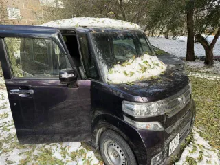 Honda N-BOX 2017 года, 64 л.с., пробег 200000 км, АКПП. Автомобиль не на ходу, отсутствует аккумулятор. VIN: JF1-2551100.