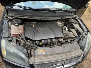 Ford Focus Седан 2005 года Пробег 255633 км Объем двигателя 2 0 л Механическая коробка передач Передний привод Государственный номер К 236 ХС 777 Мощность двигателя 145 л с VIN X9F4XXEED45G65142 Экологический класс Евро 5 Дата регистрации номера 2016 10 24