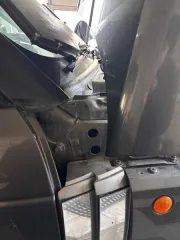 Land Rover Range Rover 2005 легковой автомобиль: ЛЕНД РОВЕР; РЕНДЖ РОВЕР; 2005 г.в., г/н М194УК75, цвет серый темный, VIN: SALLMAMA45A193448, номер кузова (прицепа): SALLMAMA45A193448. ПТС отсутствует. ТС не на ходу, не работает двигатель, находится в стадии ремонта, салон кожаный, цвет салона белый