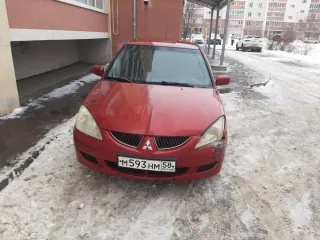 Mitsubishi Lancer, VIN JMBSNCS3A5U008252, легковой седан, категория B, 2004 года, красный. Контакт для осмотра: 8-962-473-91-97 (Бакуров А.В.).