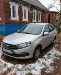Автомобиль Lada Granta, 2024 года выпуска, мощность 90 л.с., пробег 23761 км. VIN: XTA219140R0562297.