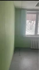 Нежилые помещения на первом этаже жилого дома: помещение 148 площадью 9 кв. м, кадастровый номер 41:01:0010119:15140; помещение 147 площадью 13 кв. м, кадастровый номер 41:01:0010119:15141. Адрес: Камчатский край, г. Петропавловск-Камчатский, ул. Академика Королева, д. 43/1. Общая площадь: 22 кв…