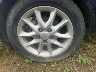 Kia Ceed 2008 года выпуска, государственный номер А810ЕК, VIN XWEFF522380001292. Имеется ограничение (обременение) права: залог. Местоположение: Томская область, г. Томск, ул. Елизаровых, д. 54 А.