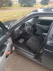 LADA Priora 2011 года, VIN XTA217130B0061645. Автомобиль находится в залоге у ПАО «Совкомбанк».