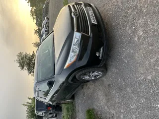 TOYOTA Highlander 2015. Автомобиль марки TOYOTA модель Highlander 2015 г.в. VIN-номер 5TDDKRFH00S135148. Транспортное средство является предметом залога ПАО Совкомбанк. Ознакомиться с имуществом можно в рабочие дни с 10.00 до 16.00, согласовав дату ознакомления у организатора торгов по…