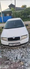 Skoda Fabia 2001, 60 л.с., легковой автомобиль, гос. номер У197АМ52 RUS, VIN: TMBPH46Y523294170, ПТС 67TP449630, СТС 52УУ197222, цвет белый. Сколы, ржавчина по всему кузову.