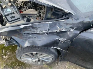 Lexus ES 2018 года выпуска, VIN: JTHB11B1302004841.