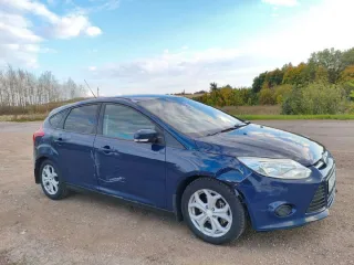 Ford Focus 2013, модель Ford Focus, 2013 г.в., VIN X9FKXXEEBKDG37644. Автомобиль легковой, вид собственности - собственность, модель марки Ford модель Focus, 2013 г.в., VIN X9FKXXEEBKDG37644. Имущество находится в залоге у ПАО Банк ЗЕНИТ (ИНН 7729405872, КПП 997950001, ОГРН 1027739056927).