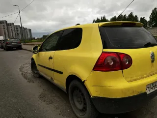 Volkswagen Golf 2005, легковой автомобиль марки VOLKSWAGEN, модель Golf, год выпуска 2005, кузов № WVWZZZ1KZ5W173379, идентификационный номер (VIN) WVWZZZ1KZ5W173379. Ознакомление по месту нахождения в Санкт-Петербурге по предварительной записи по тел. +7 993 600-89-65.