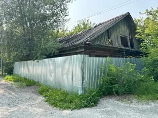 нежилое здание /земельный участок, расположенные по адресу: Тюменская область, г. Тобольск, ул. 1-я Луговая, д. 66 нежилое здание, назначение: нежилое, количество этажей, в том числе подземных этажей: 1, в том числе подземных 0, площадь: 130,7 кв.м., расположенное по адресу: Российская Федерация…