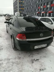 Автомобиль OPEL ASTRA, 2007 года выпуска, идентификационный номер (VIN) W0L0AHL698G014878, цвет черный.