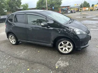 Honda Fit 2012 года выпуска, номер кузова GE8-1526537. Находится в залоге у ПАО «Совкомбанк». Ознакомиться с документами, порядком, сроками и условиями продажи, характеристиками имущества можно на указанной электронной площадке, а также предварительно договорившись по телефону +7 (925) 519-10-81 в…