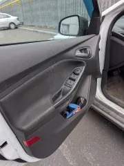 Ford Focus 2017 года выпуска, VIN Z6F5XXEEC5HK41431. Ознакомление с имуществом производится в рабочее время по предварительному согласованию с финансовым управляющим по телефону: +7 (961) 860-00-00 в Кемеровской области, г. Кемерово, пр-кт Советский 2/5.