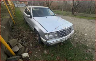 Mercedes-Benz E300, 1993 Mercedes-Benz E-Class, 180 лс, Автомобиль легковой, марка: MERCEDES-BENZ, модель: E300, VIN: WDB1240301B000933, гос. рег. номер: К536ТК123, год изготовления: 1993.