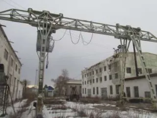 Промышленный комплекс 13,6 га Абакан Хакасия. Недвижимое имущество, расположенное по адресу: Республика Хакасия, г. Абакан, ул. Молодежная, д.20: Нежилое здание (административно-лабораторный корпус), кад.№19:01:080501:1385, пл.1831,5 кв.м. Нежилое здание (гараж для грузовых машин на 40 мест)…