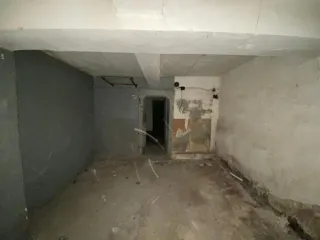 Нежилое помещение Н3 в подвале общей площадью 471,2 кв.м по проспекту Ленина, 65 с кадастровым номером 22:63:040413:2663. Год ввода в эксплуатацию: 1956. Вид ограничений и обременений: В соответствии с информационным сообщением. Кадастровый номер объекта недвижимости (здания, сооружения), в…