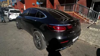 Легковой автомобиль марки MERCEDES – BENZ; GLC 300 4MATIC, 2020 г.в., г/н Н756ОВ75, VIN: W1N2533841F849812, номер кузова (прицепа): W1N2533841F849812, цвет серый. Автомобиль имеет вмятину, царапину на левой передней двери, задняя левая дверь имеет царапину Легковой автомобиль марки MERCEDES – BENZ…