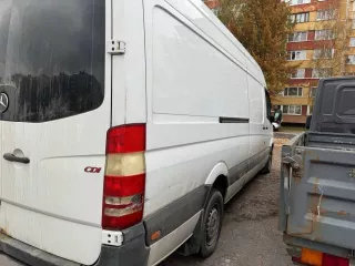 транспортное средство mercedes benz sprinter 2010 транспортное средство – легковой автомобиль марка/модель – mercedes benz sprinter, год выпуска – 2010, vin – wdb9066351s519660, цвет – белый, птс – серия 68 рк № 931862 от 24.03.2020.