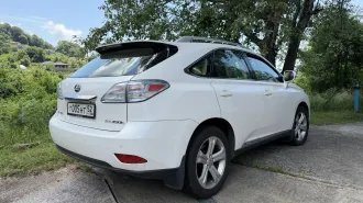 Lexus RX450H 2009 автомобиль марки LEXUS RX450H, идентификационный номер JTJBC11A502009419, 2009 года выпуска, №двигателя 2GR J116450. кузов (кабина, прицеп) № JTJBCI1A5020094I9, цвет: перламутрово-белый, регистрационный знак Т0051ТГ52. Автомобиль находится в залоге, запись на сайте Федеральной…