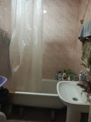 Доля квартиры 66.9 кв.м в Калининградской области. 1/4 доля квартиры, еще 1/4 доля квартиры. Доля в размере 1/4 в праве общей долевой собственности на объект-квартира, площадь 66.9 кв.м., адрес: Калининградская обл., г. Советск, ул. Тургенева, д. 20, кв. 19, кадастровый номер: 39:16:010620:127