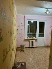 1/4 доля в праве на жилое помещение, площадь: 66,8 кв.м., кадастровый номер: 23:06:1502010:355, адрес  местонахождение : Краснодарский край, р н Гулькевичский, х Чаплыгин, пр кт 35 летия Победы, д 5, кв 10