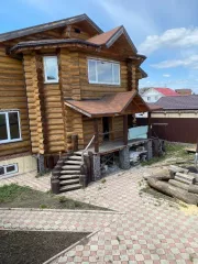   Здание. Жилое. Индивидуальный жилой дом. Площадь общая 506,5 кв.м. Этаж: 3, в том числе подземных 1. Адрес  местоположение  объекта: Российская Федерация, Томская область, г. Томск, пр кт Академический, д. 24/9. Кадастровый  или условный  номер: 70:21:0100002:2046    Здание. Нежилое. Объект…
