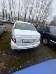 Автомобиль ЛАДА 111840 LADA KALINA государственный знак Р423 ХК76 VIN ХТА11184090189718 после аварии Ключи и правоустанавливающие документы отсутствуют Автомобиль марки РЕНО DUSTER государственный регистрационный знак Х 771 РН 76 VIN X7LHSRH8549013068 2013 года выпуска после аварии Ключи и…